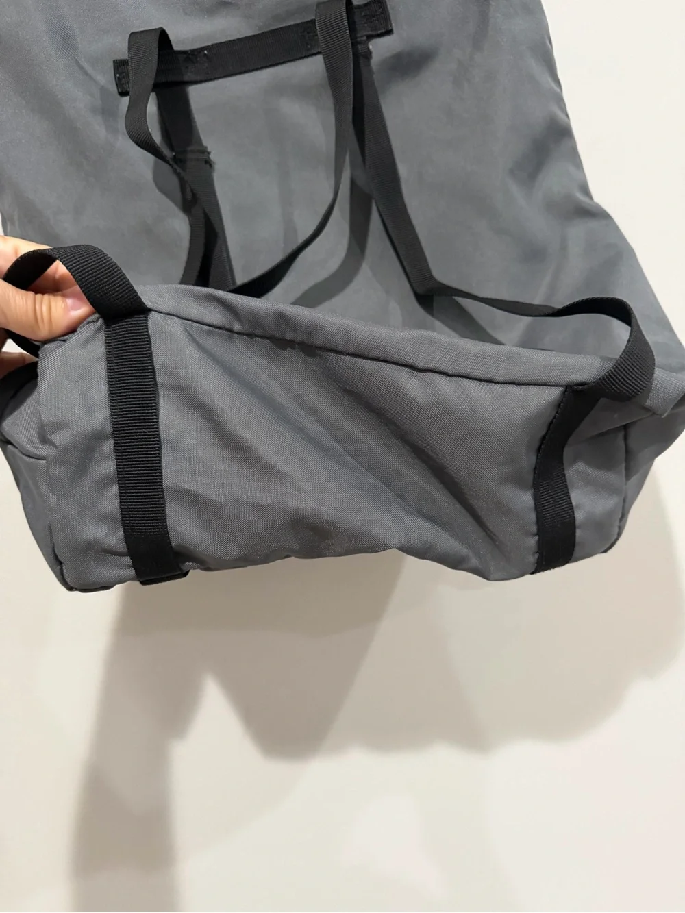 ON RUNNING Ambassador Pack Gray Run Travel Athleisure Sporty